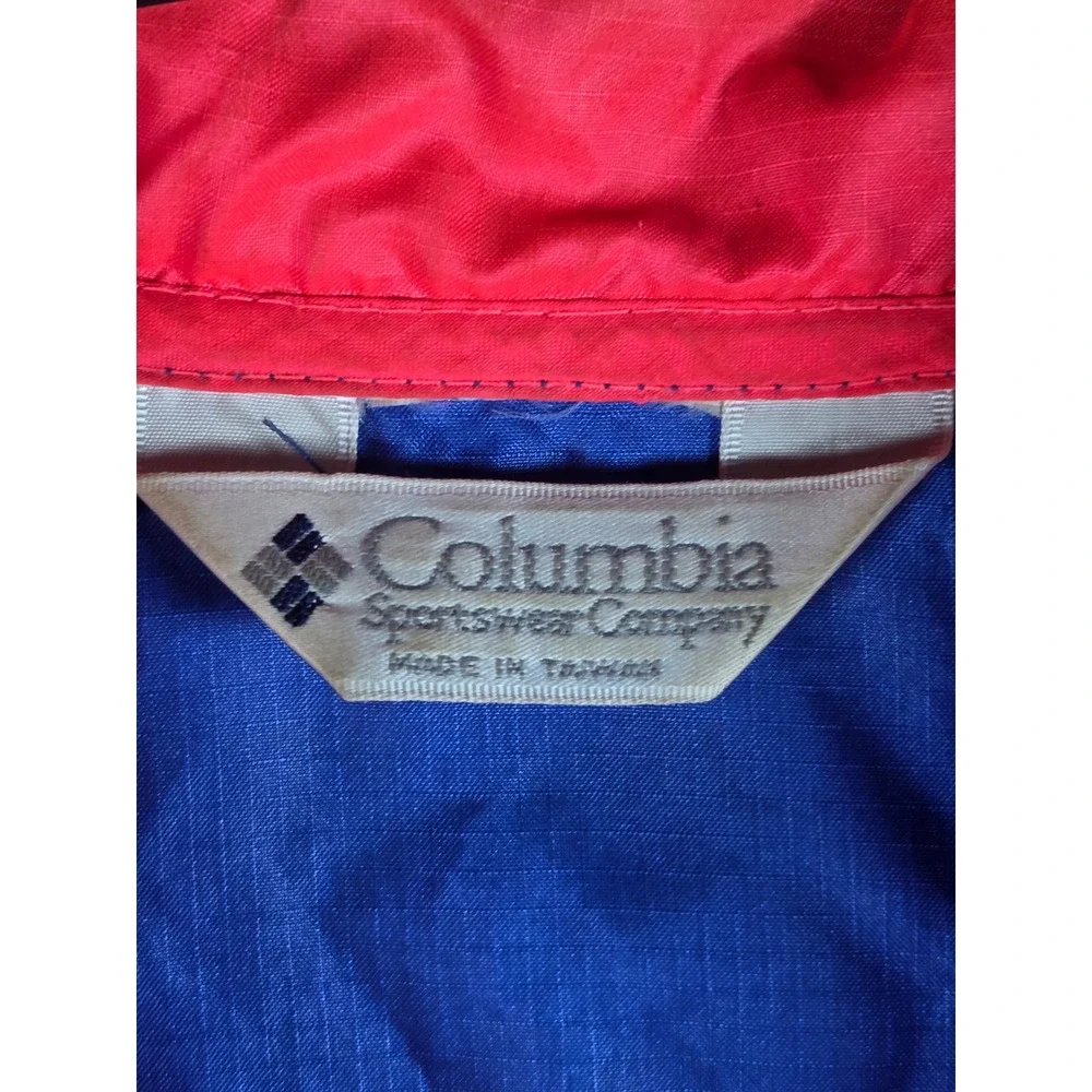 Columbia vintage sportswear